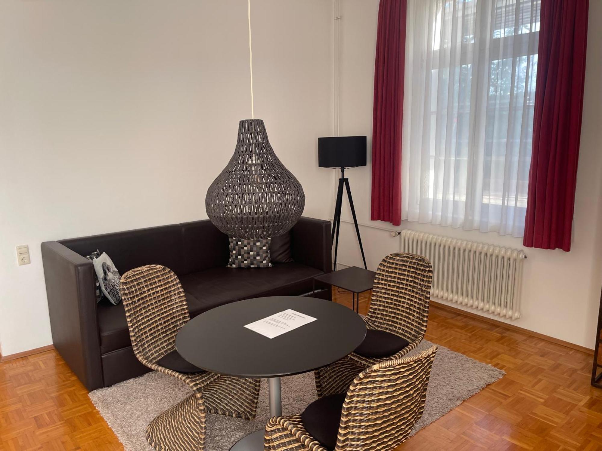Whliving - Apartments & Studios In Konstanz Ngoại thất bức ảnh
