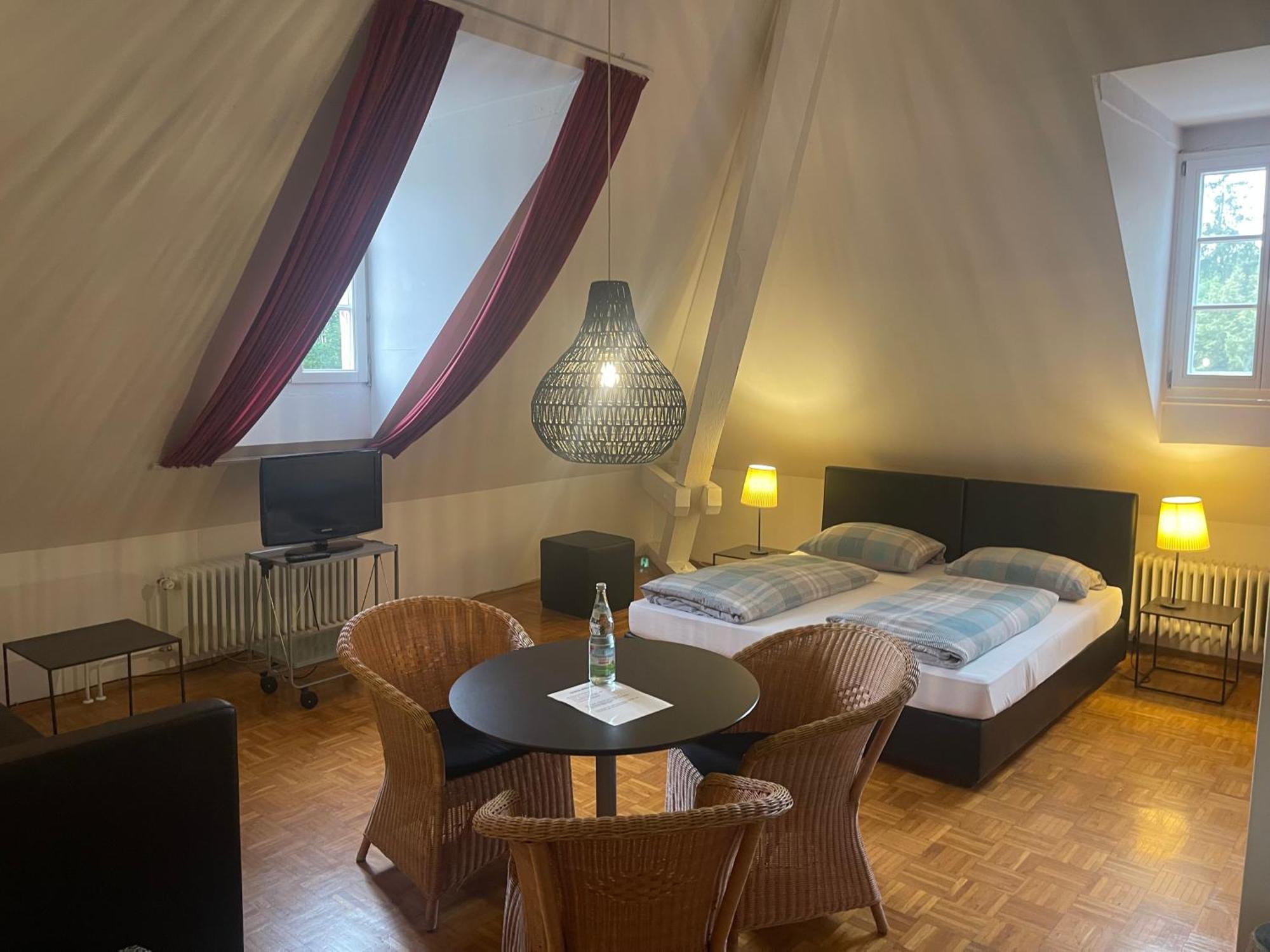 Whliving - Apartments & Studios In Konstanz Ngoại thất bức ảnh