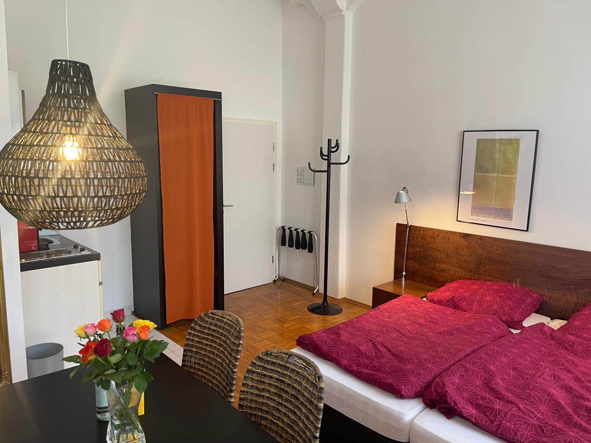 Whliving - Apartments & Studios In Konstanz Ngoại thất bức ảnh