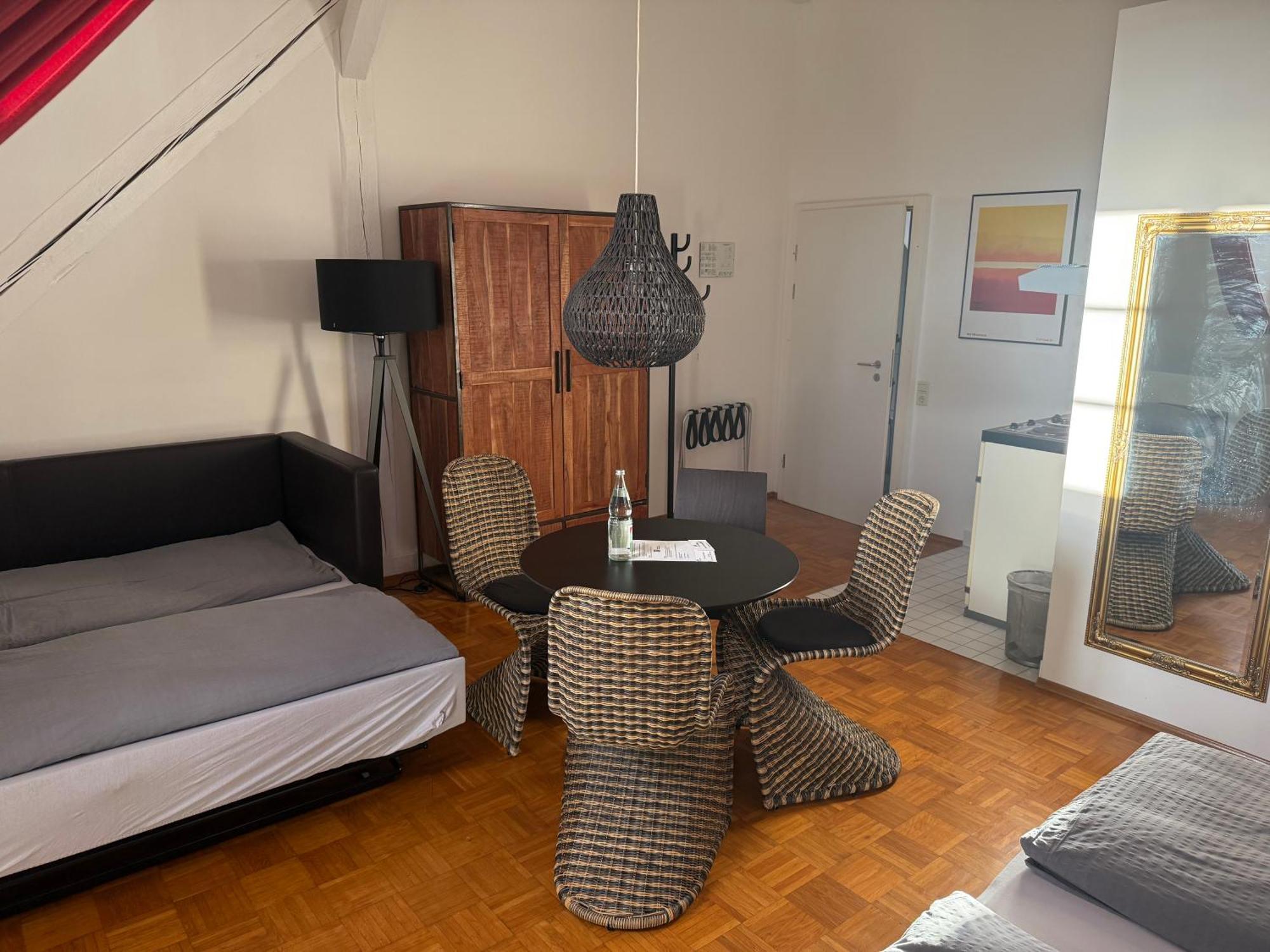 Whliving - Apartments & Studios In Konstanz Ngoại thất bức ảnh